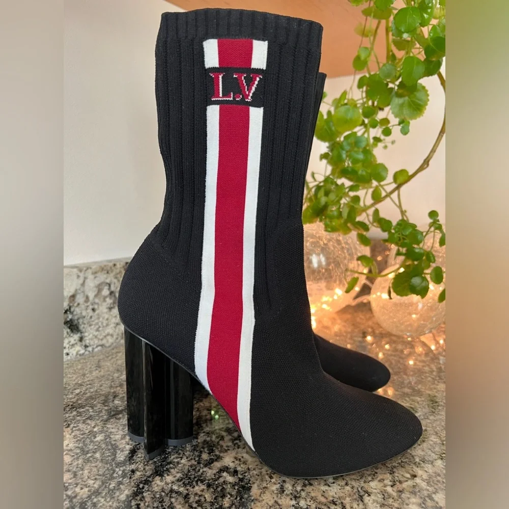 Louis Vuitton Silhouette Knit Ankle Sock Boots - Picture 2 of 11